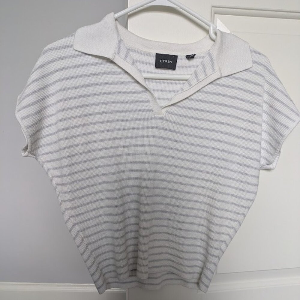 Cyrus womens collared knit top white gray stripe short sleeve casual pullover XS